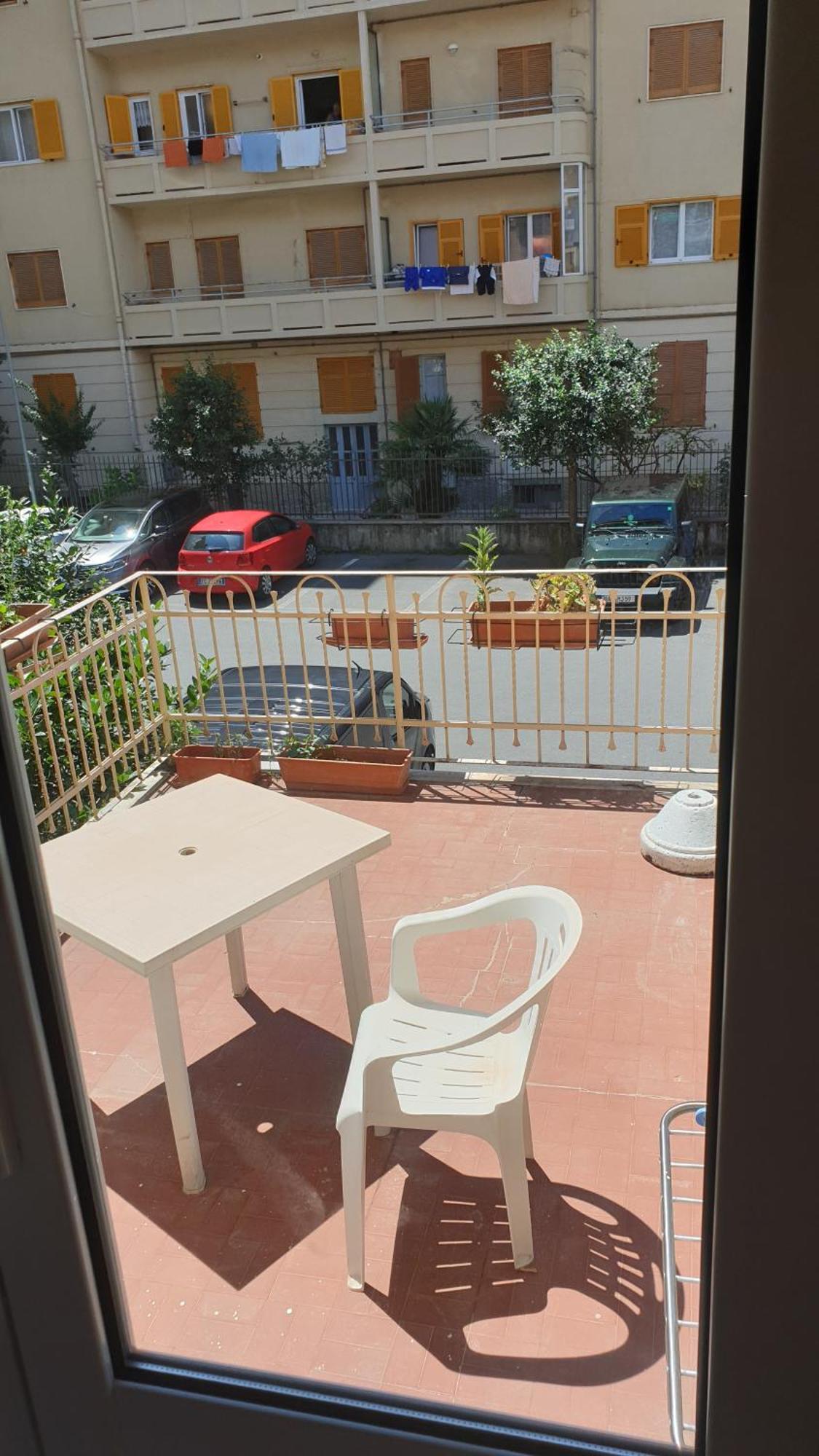Piccolo Hotel Holiday Center Finale Ligure Exterior foto